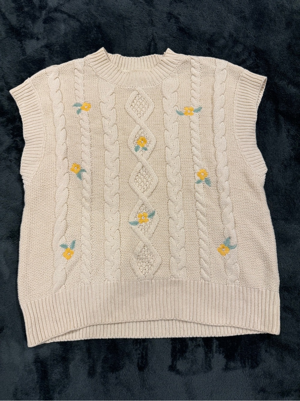 Cream Cable-Knit Floral Embroidered Sweater Vest